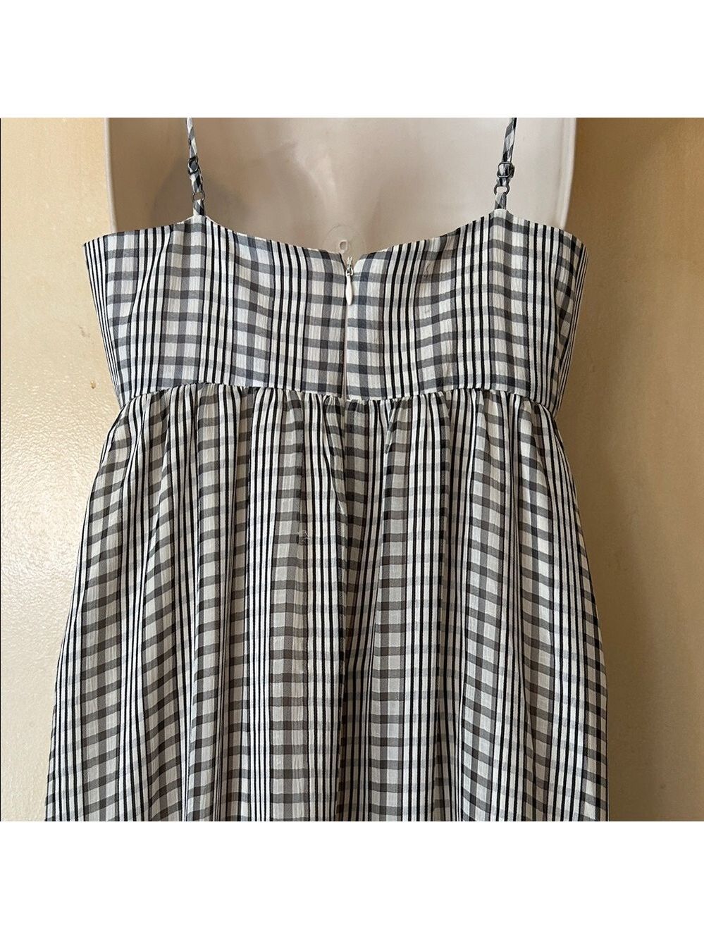 Calvin Klein Black and White Plaid Maxi Dress size 0 - Picture 7 of 11